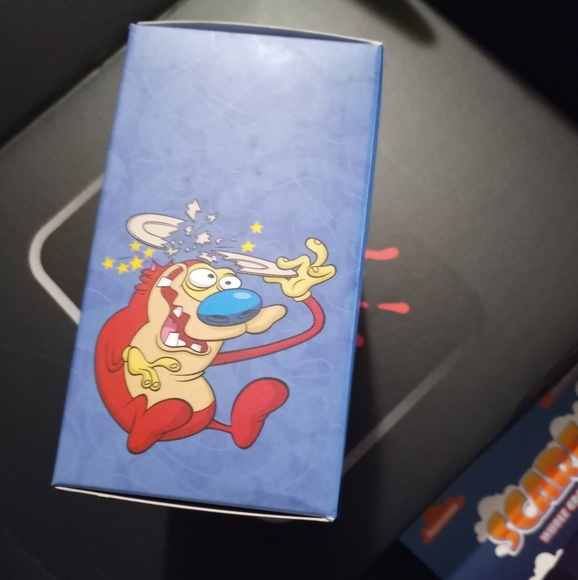 Ren and Stimpy Nickelodeon salt pepper shakers. Th - Picture 4 of 4